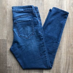 Old Navy mid-rise ankle jeans